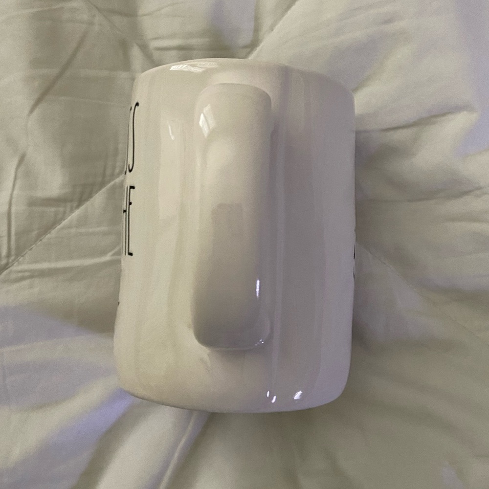 RAE DUNN DISNEY PRINCESS AND THE FROG MUG - Picture 6 of 11
